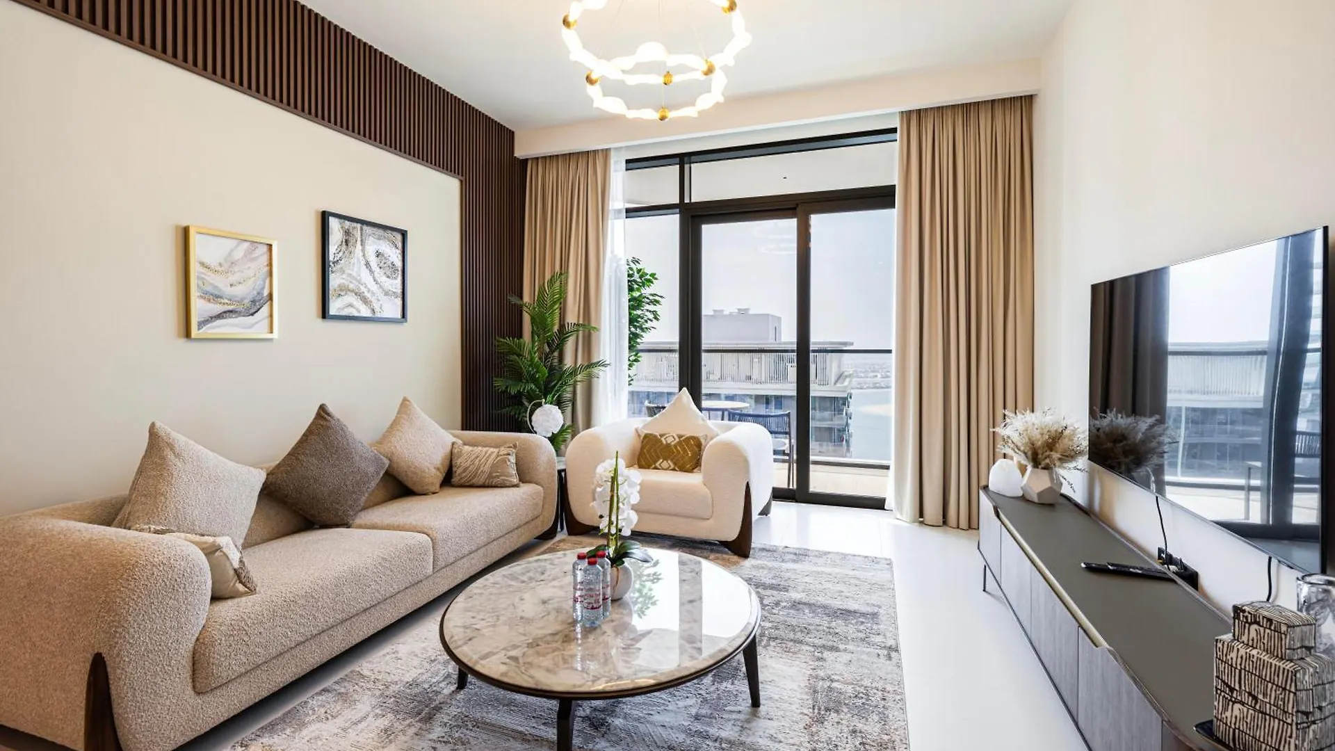 Premium Waterfront Luxury In Dubai Marina Apartment