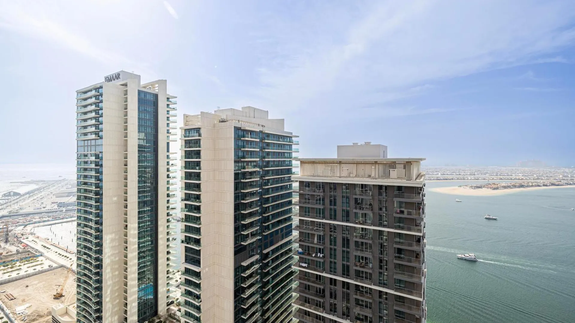 Premium Waterfront Luxury In Dubai Marina Apartment